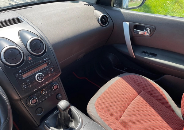 Nissan Qashqai cena 25889 przebieg: 196000, rok produkcji 2007 z Puławy małe 301